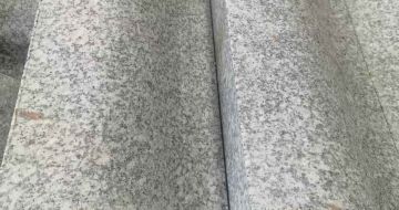 梧州芙蓉白S型拉丝面路沿石