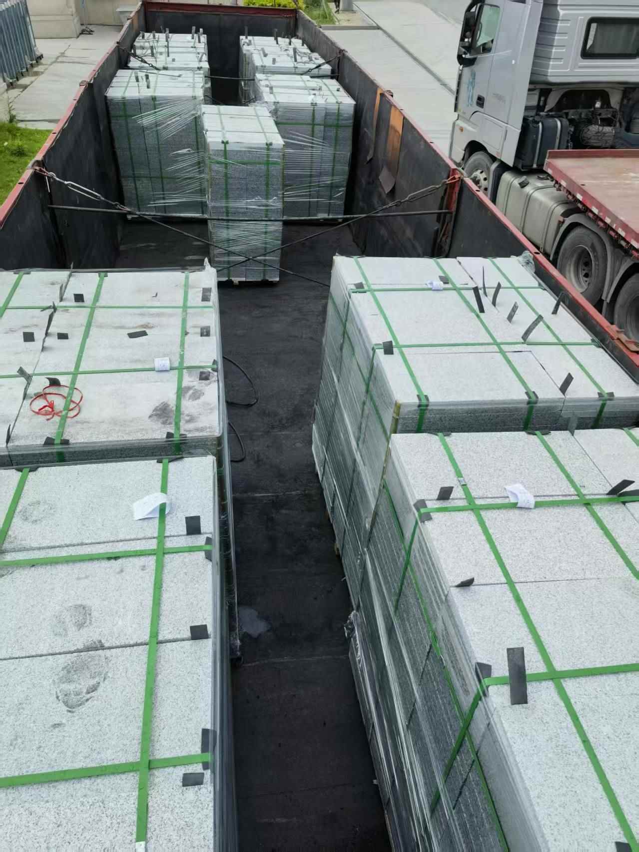 梧州 芝麻白3公分火烧成品-发货