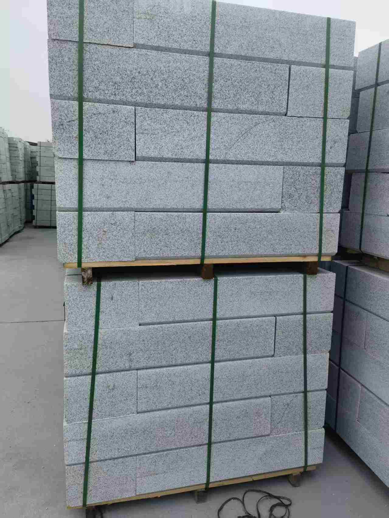 梧州芝麻白路沿石