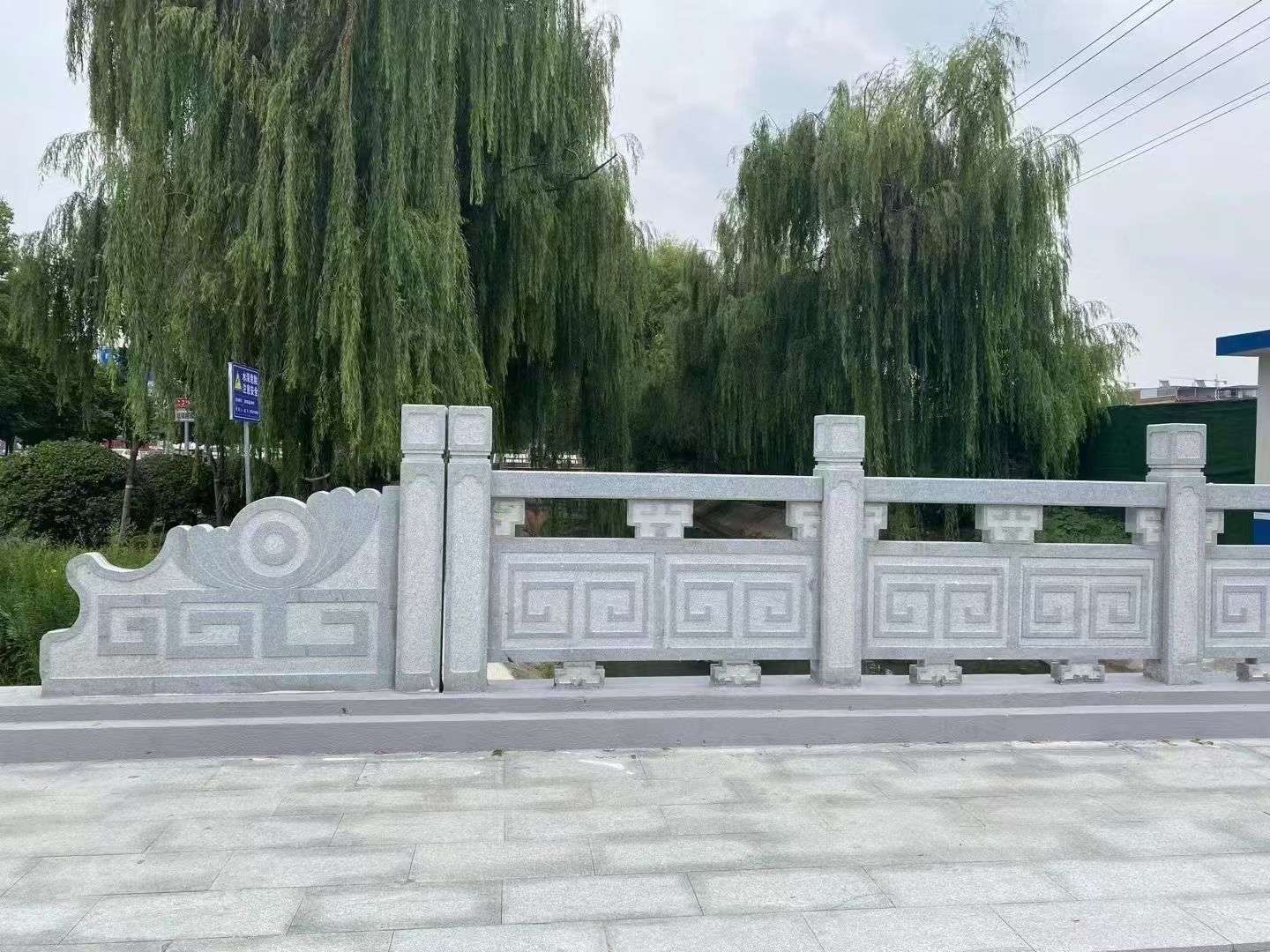 梧州 芝麻灰桥栏杆、河道栏杆安装效果