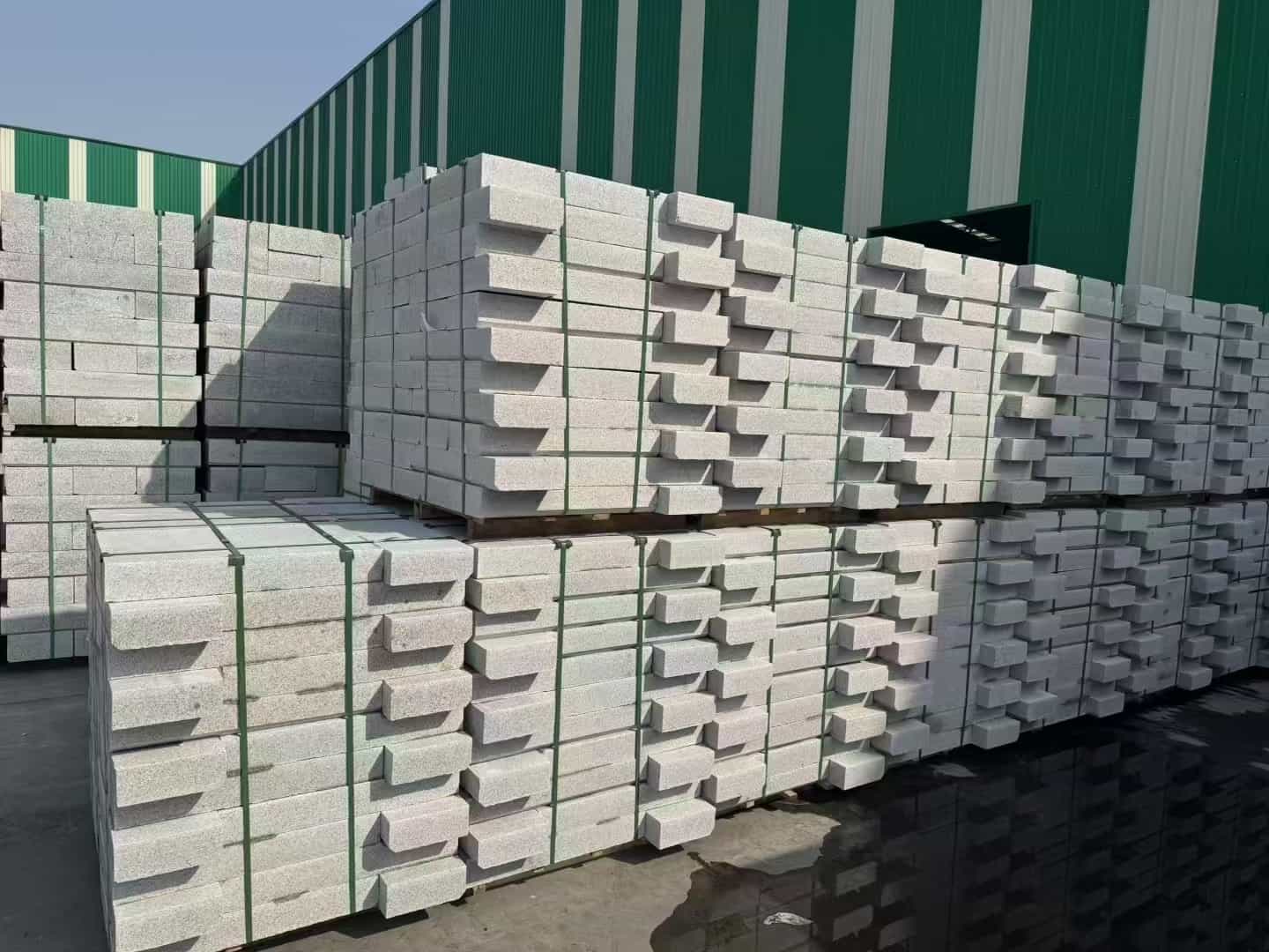 梧州芝麻白路沿石