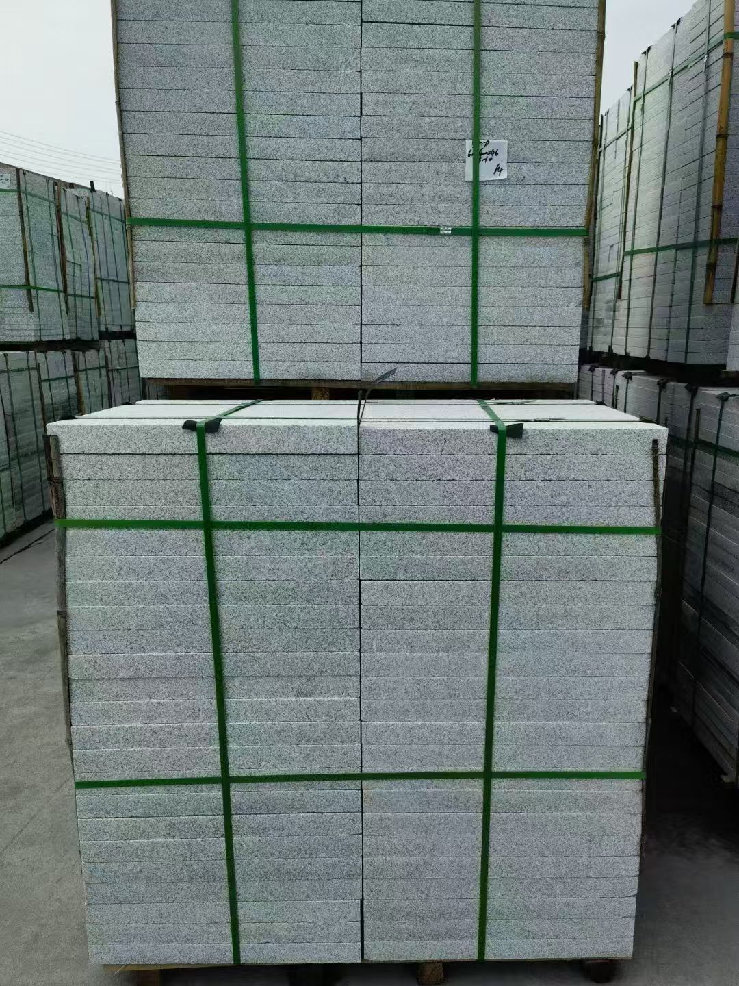 梧州 火烧面地铺石，街道广场园林市政工程板，1.8~5.0厚均有现货