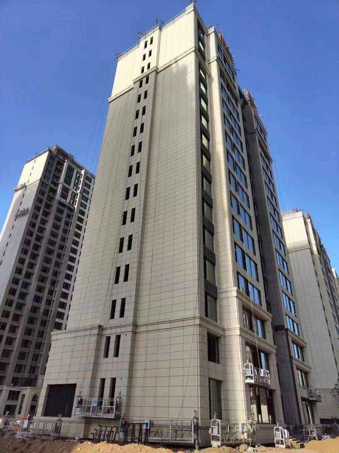 梧州黄金麻高端小区，外墙干挂