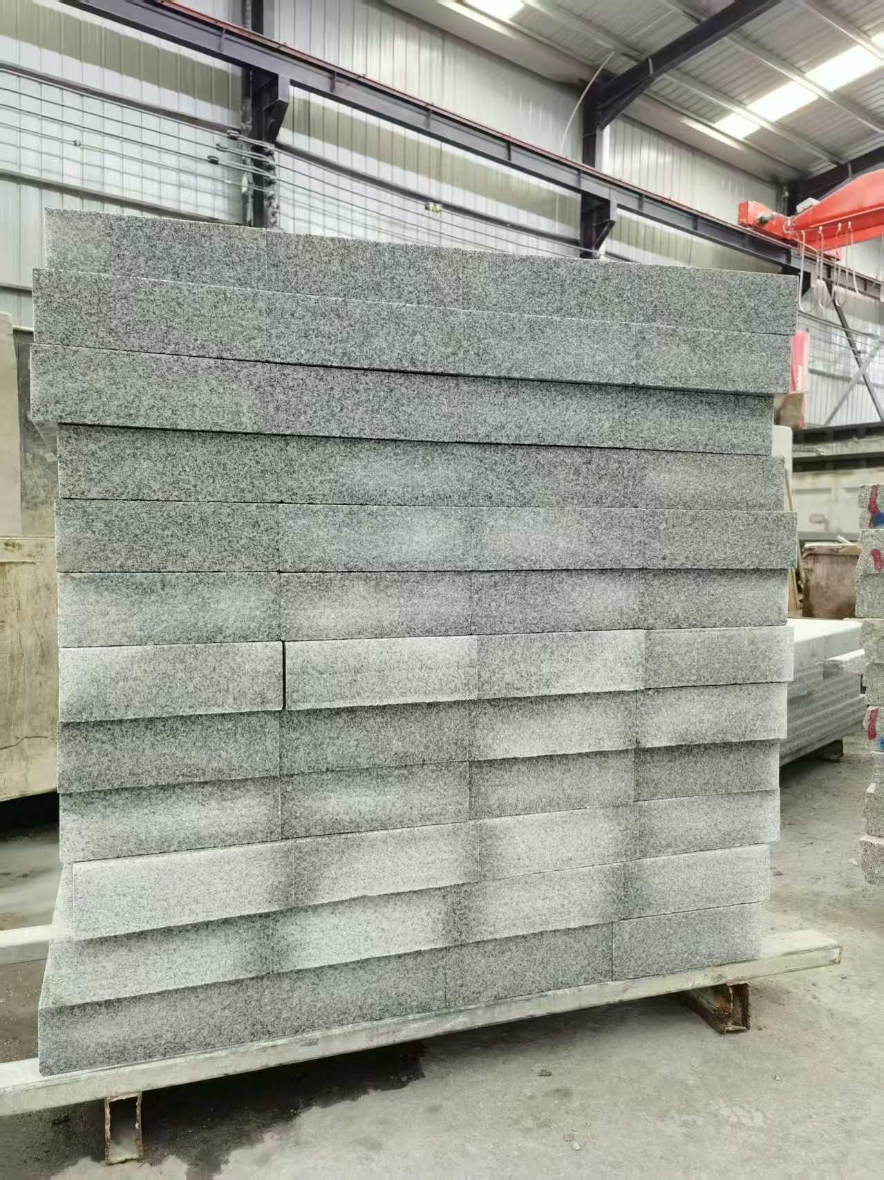 梧州 芝麻白10公分300*600广场地铺，A料定制，尺寸标准，厚薄均匀